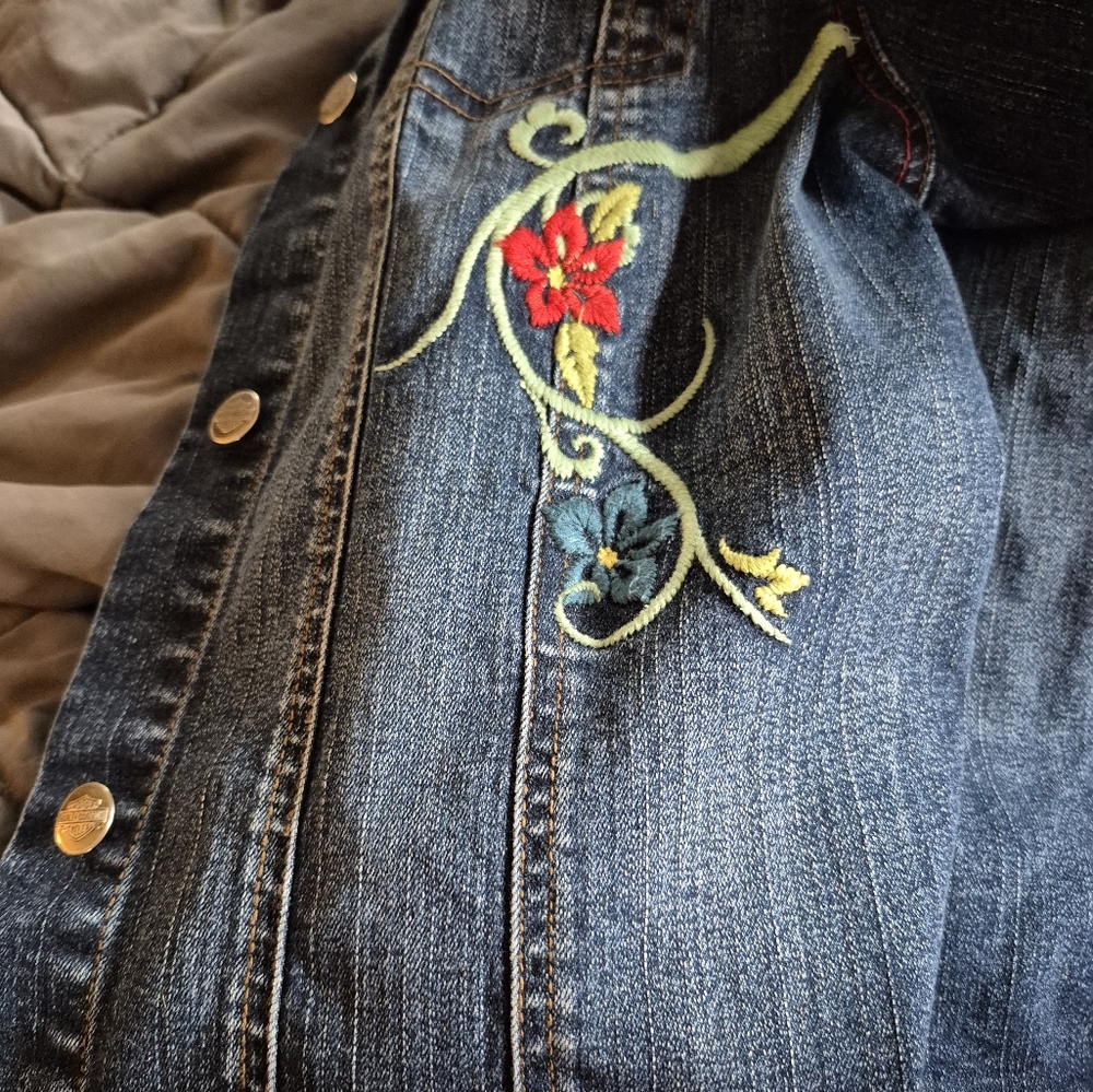 Harley-Davidson Blue Jean Jacket with Floral Embroidery